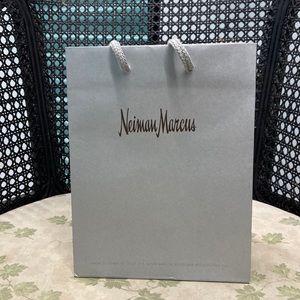 Neiman marcus gift bag